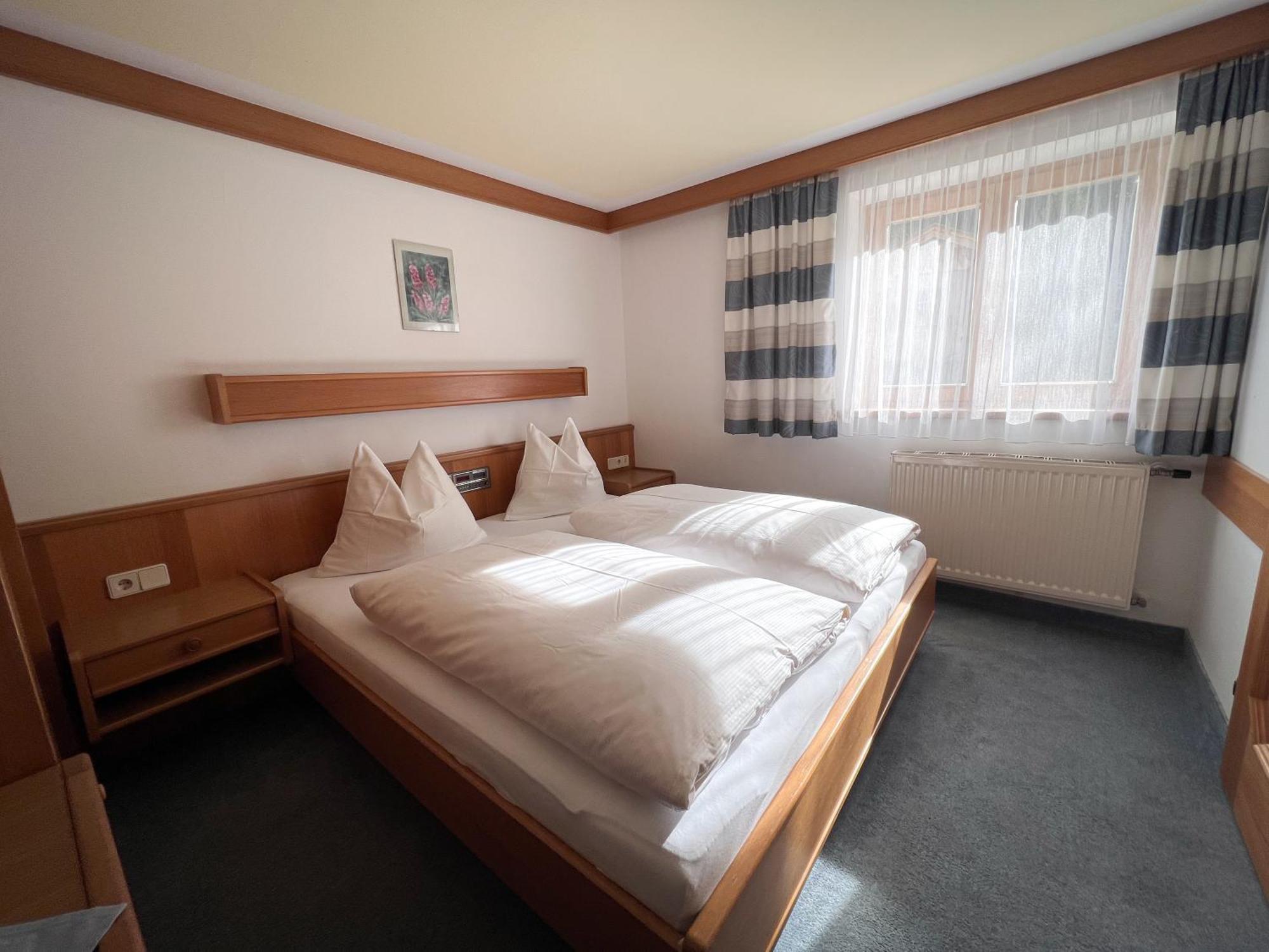 Haus Spieleck Bed & Breakfast Saalbach-Hinterglemm Oda fotoğraf