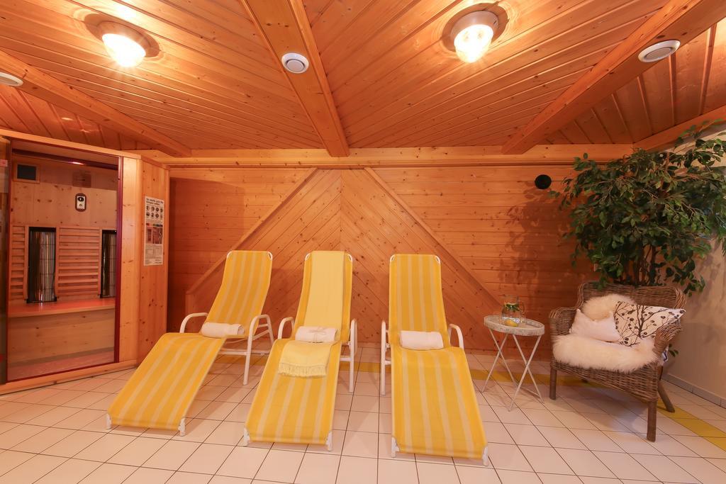 Haus Spieleck Bed & Breakfast Saalbach-Hinterglemm Dış mekan fotoğraf