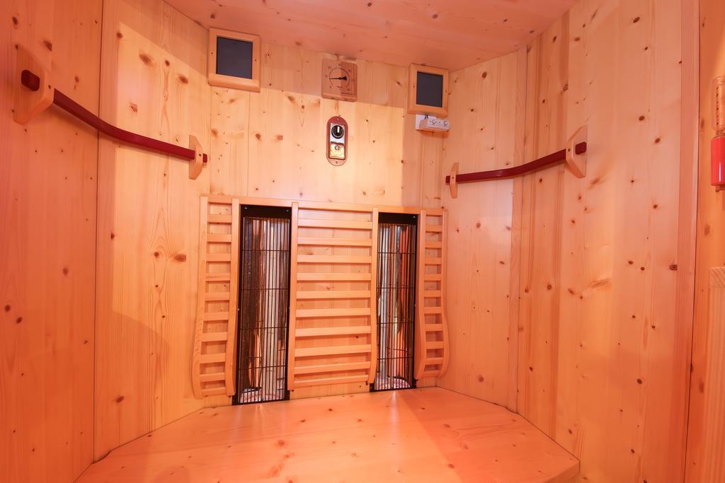 Haus Spieleck Bed & Breakfast Saalbach-Hinterglemm Dış mekan fotoğraf